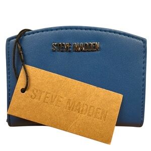 Steve Madden Vibrant Blue 8 Slot Card Holder Wallet with Zip Coin Section